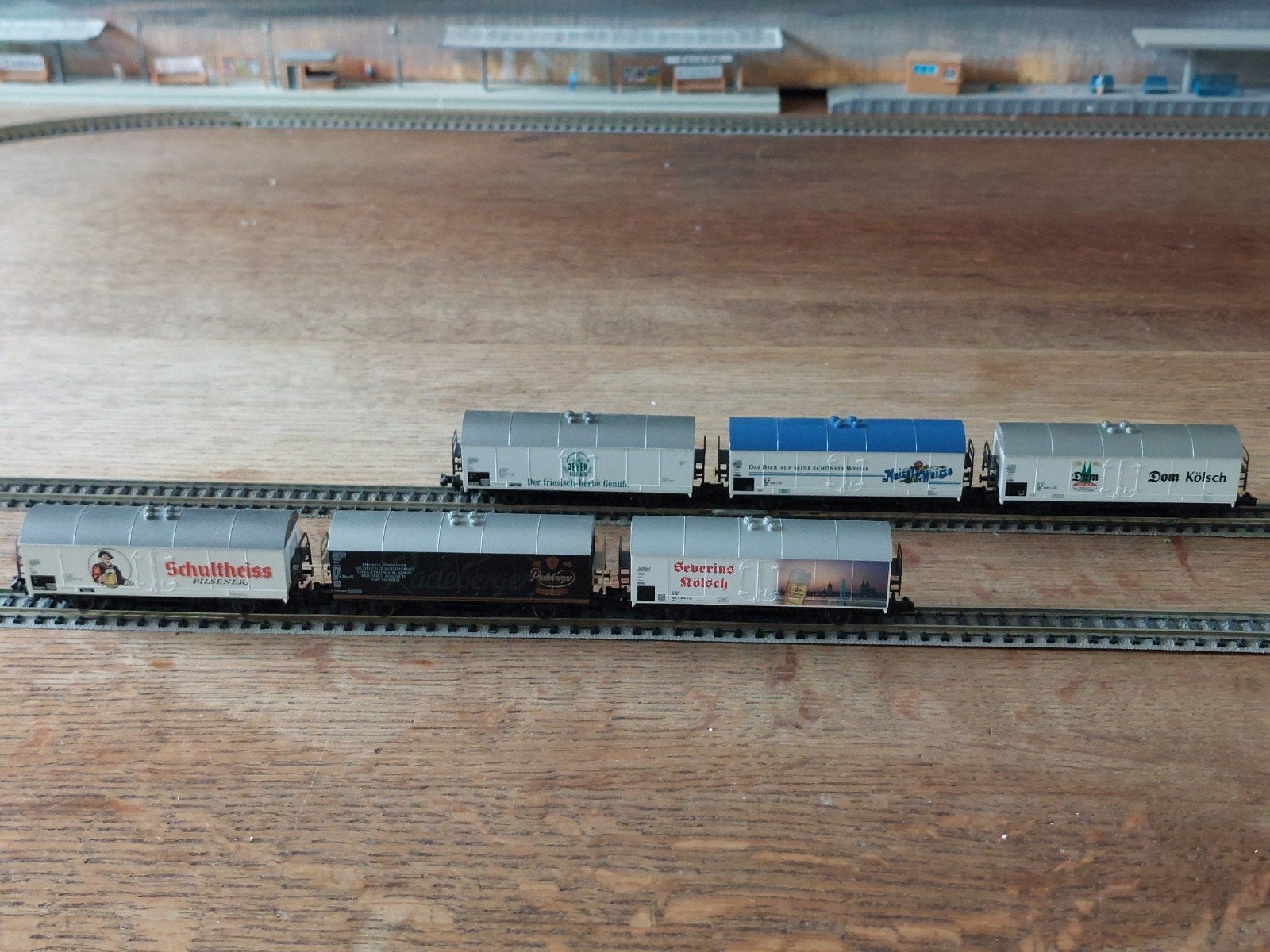 Fleischmann piccolo rapido 6 Duitse bierwagens topstaat, Hobby en Vrije tijd, Modeltreinen | N-Spoor, Ophalen of Verzenden, Rails