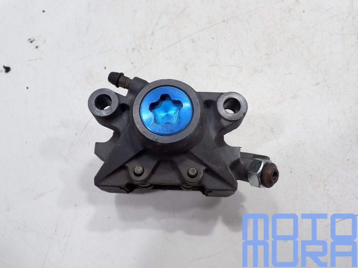 Yamaha YZF R1 1998 - 2001 Bluespot achterremklauw RN01 RN04, Motoren, Gebruikt, -, -, Ophalen of Verzenden