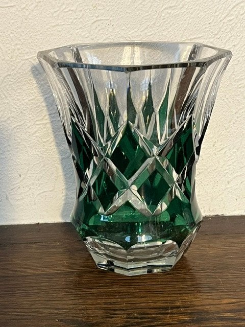 Val Saint Lambert vaas, kristal, smaragd groen, geslepen, Ophalen