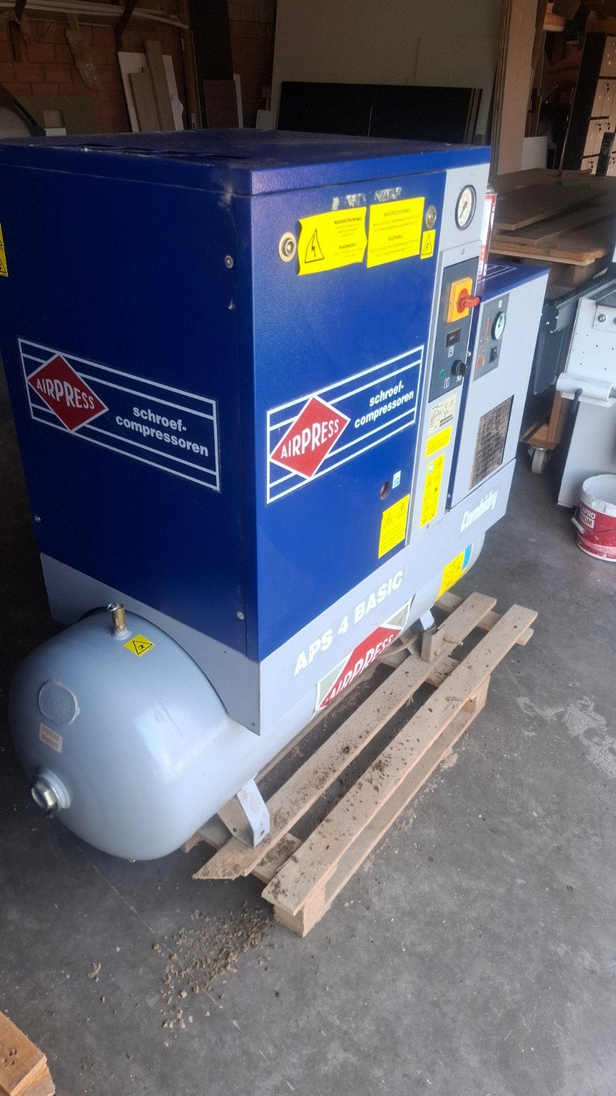 Schroef compressor airpress combidry, Ophalen