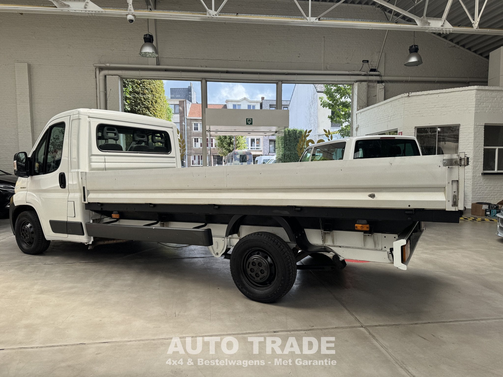 Peugeot Boxer 3.0D | !95.000km! | Open Laadbak | 1 Jaar Gara, Auto's, Voorwielaandrijving, Stof, Gebruikt, 4 cilinders