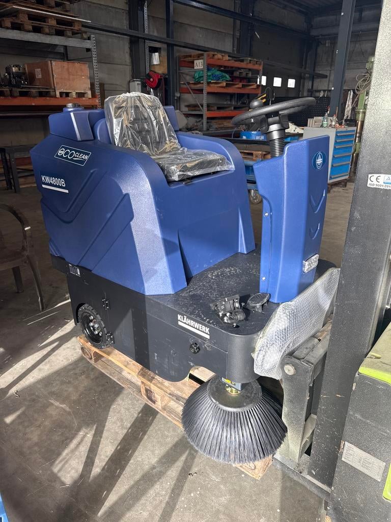 Veegmachine, Ophalen, Zo goed als nieuw