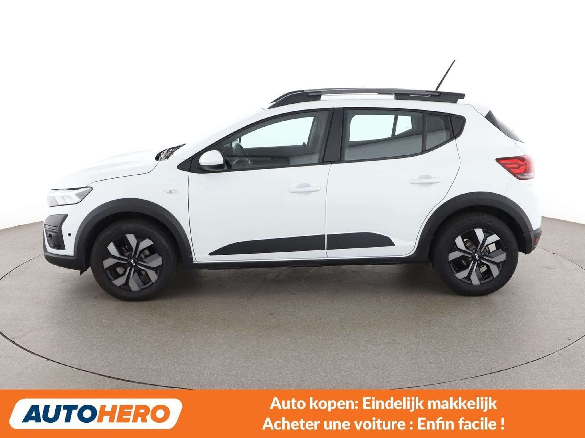 Dacia Sandero 1.0 TCe Stepway Expression (bj 2025), Stof, 91 pk, https://public.car-pass.be/vhr/a25dfc13-ff7e-49fa-a9e7-d75bdee7a3d2