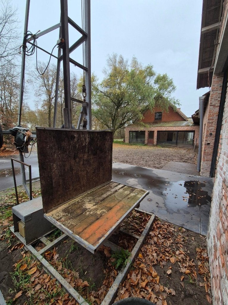 bouwlift, Doe-het-zelf en Bouw, Lieren en Takels, Ophalen, Gebruikt, Elektrisch