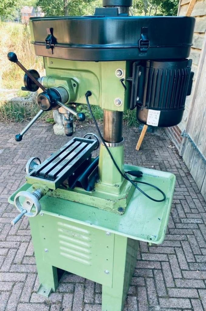 Freesmachine metaal, Ophalen, Gebruikt, Elektrisch, Bovenfrees