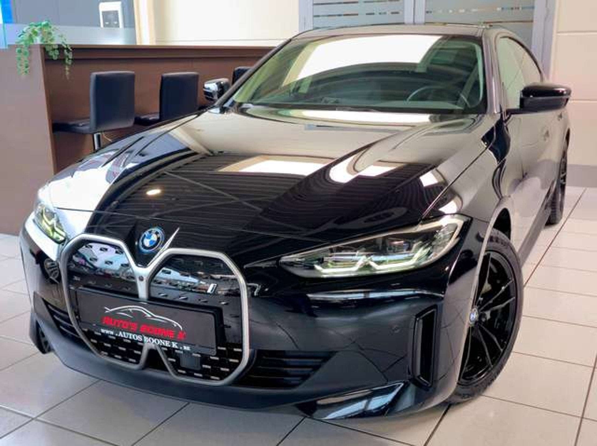 BMW i4 i4 eDrive/360Camera / 8j️ garantie / Eerste Ei, Autos, Achat, Euro 6, Entreprise, Entretenue par le concessionnaire