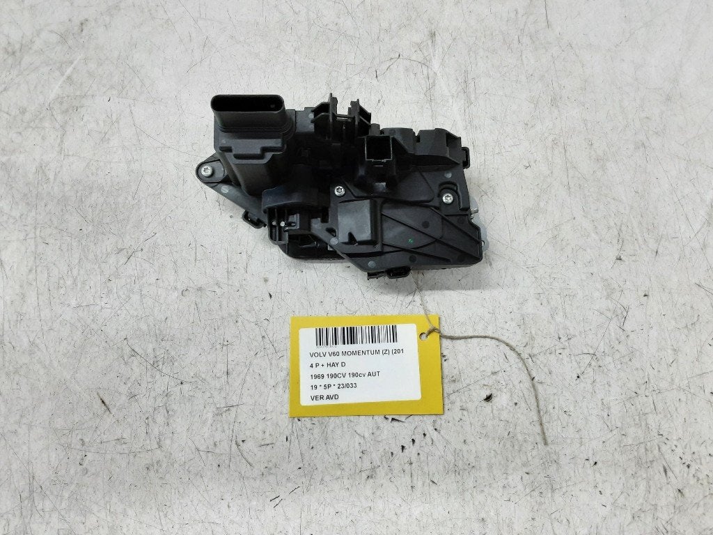 SERRURE DE PORTE AVANT DROITE Volvo V60 II (ZW) (31440998), Info@volvocars.com, Volvo Car Germany GmbH, Avant, Siegburger Straße 229
50679  Köln, DE