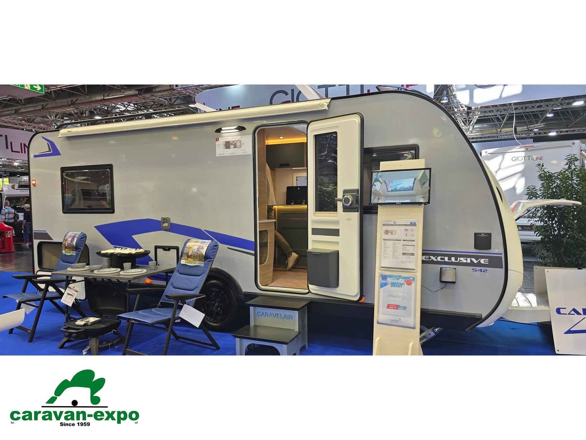 CARAVELAIR EXCLUSIVE LINE 542, Jusqu'à 4, Entreprise, 5 à 6 mètres, 1250 - 1500 kg