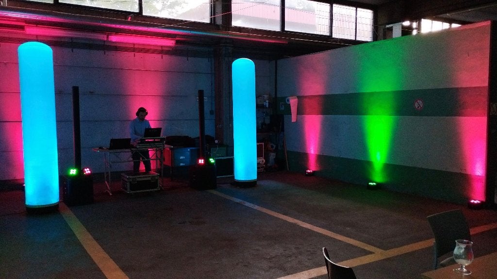 2 rgb led aircones, Muziek en Instrumenten, Ophalen, Zo goed als nieuw, Licht, Geluidgestuurd