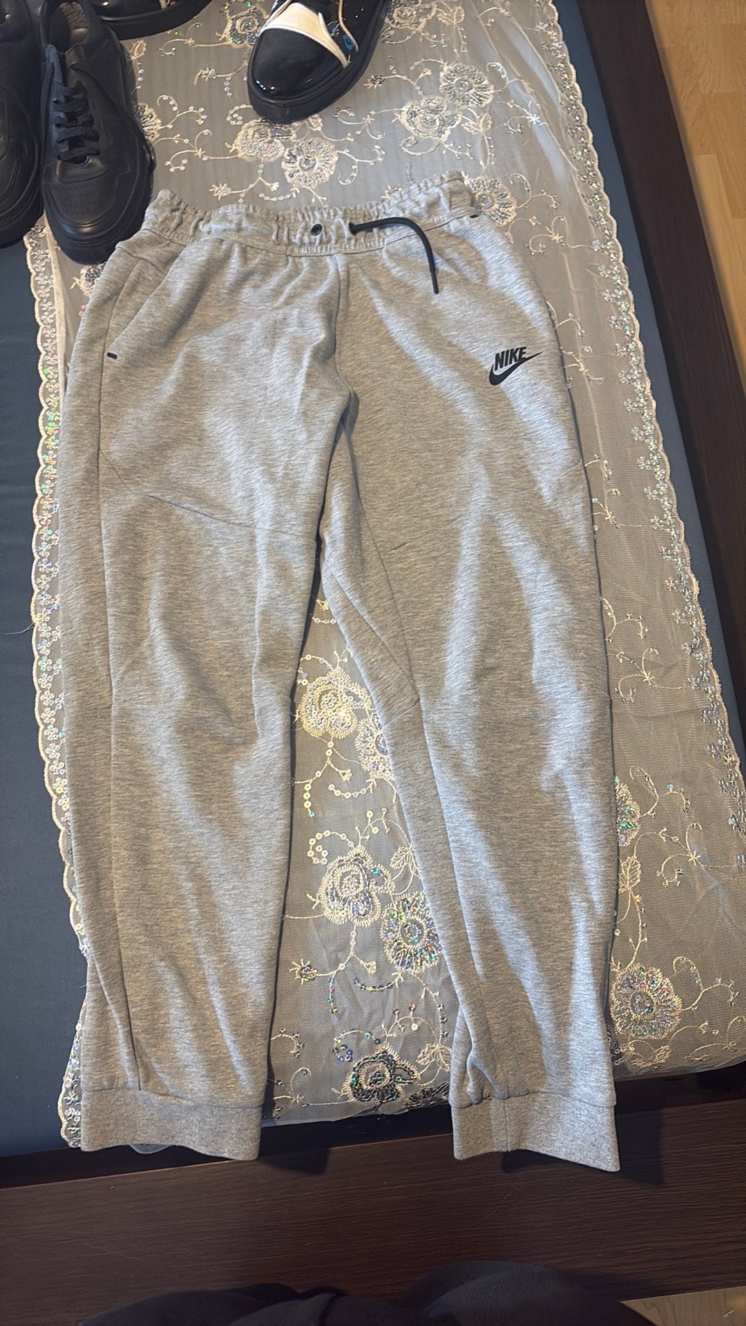 Broek, Ophalen, Zo goed als nieuw