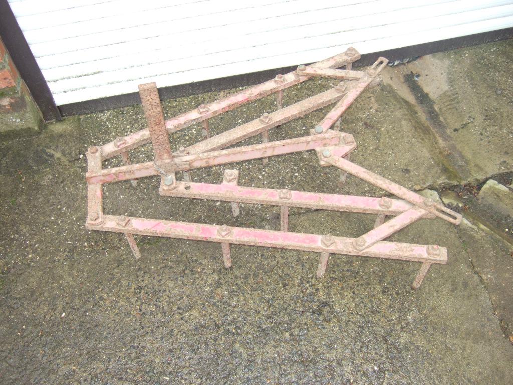 HERSE POUR MOTOCULTEUR, Jardin & Terrasse, Outils à main, Enlèvement, Utilisé, Autres types, HUARD