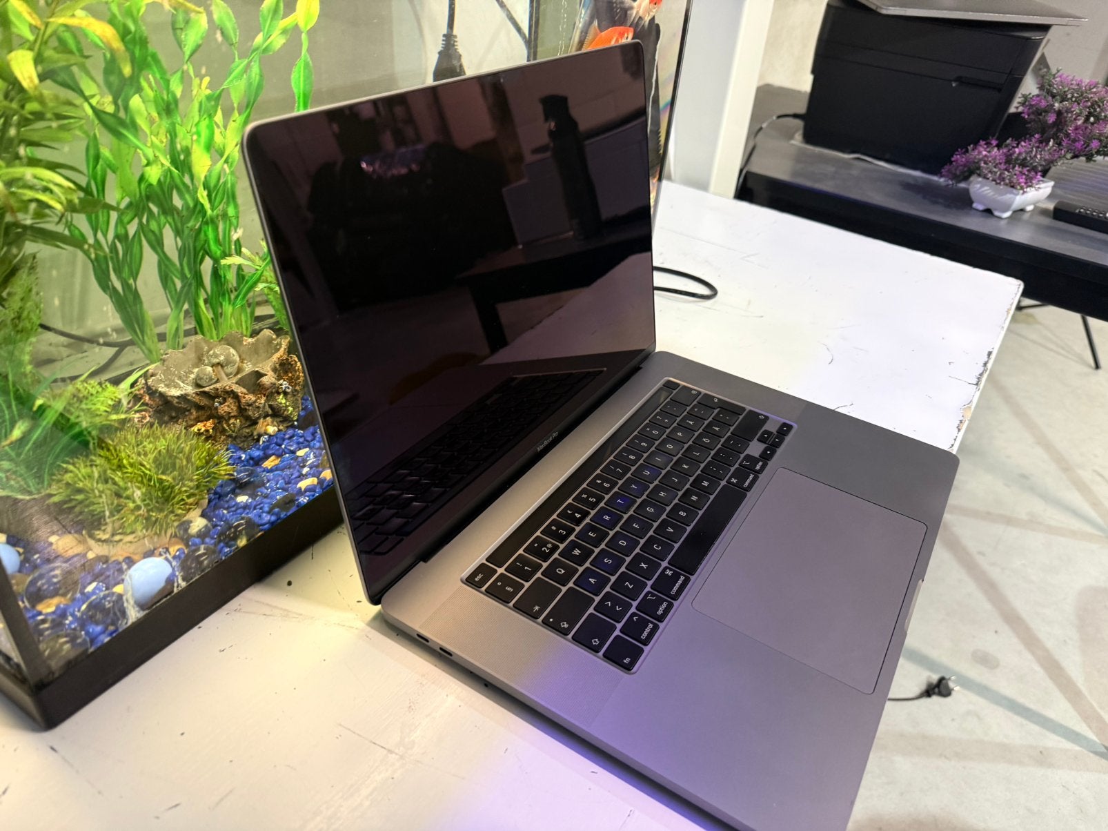 MacBook Pro 16 inch 2019, Computers en Software, Ophalen, Zo goed als nieuw, 16 inch, MacBook
