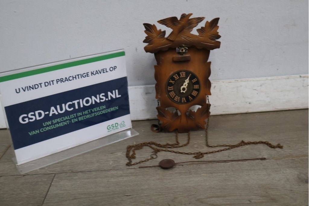 Houten koekoeksklok met vogels en bladeren, Antiek en Kunst