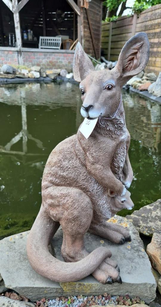 Polyester kangeroo, tuinbeeld, Tuin en Terras, Tuinbeelden, Ophalen, Nieuw, Kunststof, Dierenbeeld