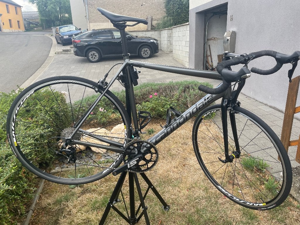 Cannondale CAAD12 – Taille 56 – Shimano 105 – MAVIC AKSIUM, Vélos & Vélomoteurs, Enlèvement, Comme neuf