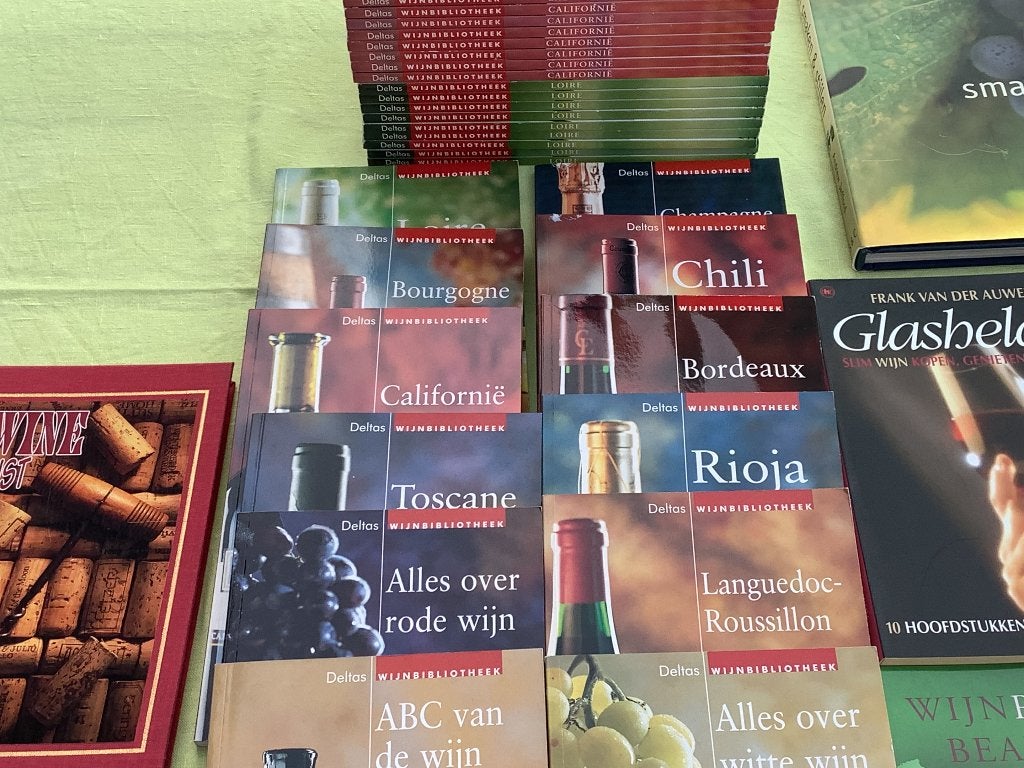 Boeken , lot van wijnboeken., Boeken, Ophalen, Zo goed als nieuw