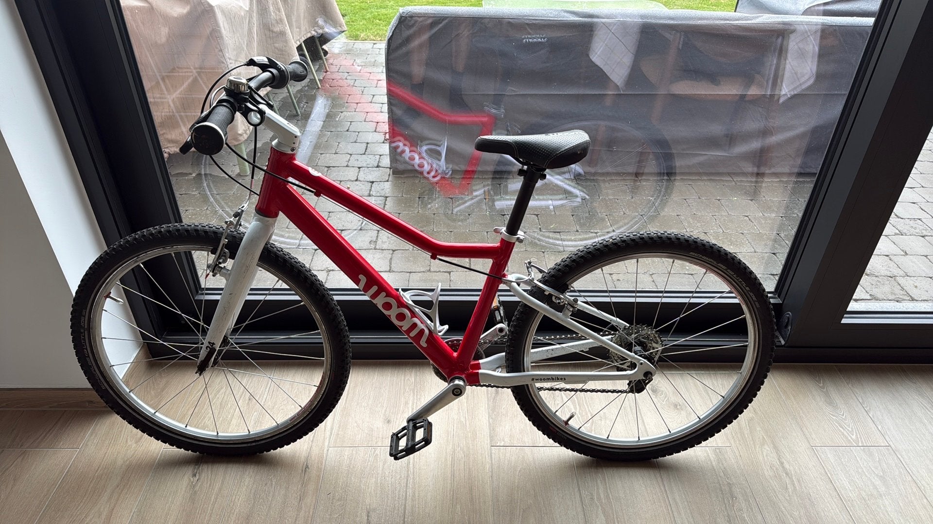 Woom 5 rouge, Vélos & Vélomoteurs, Vélos | Garçons, Enlèvement, Comme neuf