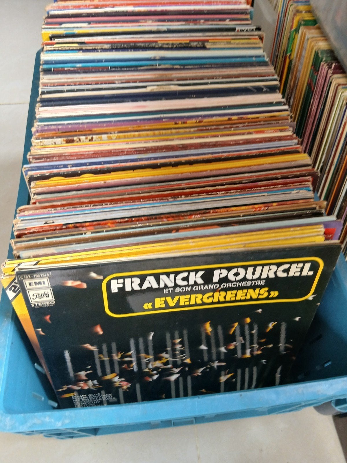 Enorm veel vinyl platen, Ophalen