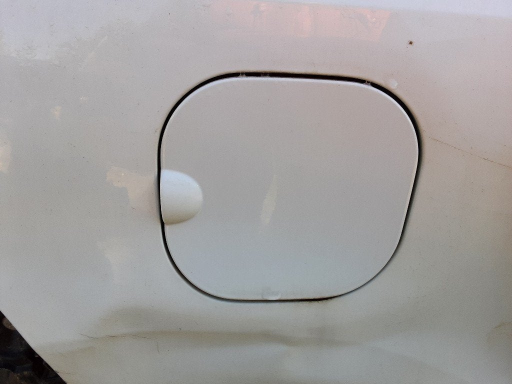 TRAPPE D'ESSENCE Renault Twingo III (AH) (01-2014/07-2024), Renault, Utilisé, Peter-Huppertz-Straße 5
51063  Köln, DE, Dialog.deutschland@renault.de