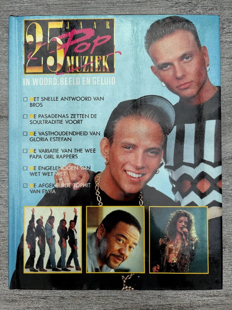 25 Jaar Popmuziek 1988 - De popmuziek als supermacht, Ophalen of Verzenden, Nieuw, Algemeen, Diverse auteurs