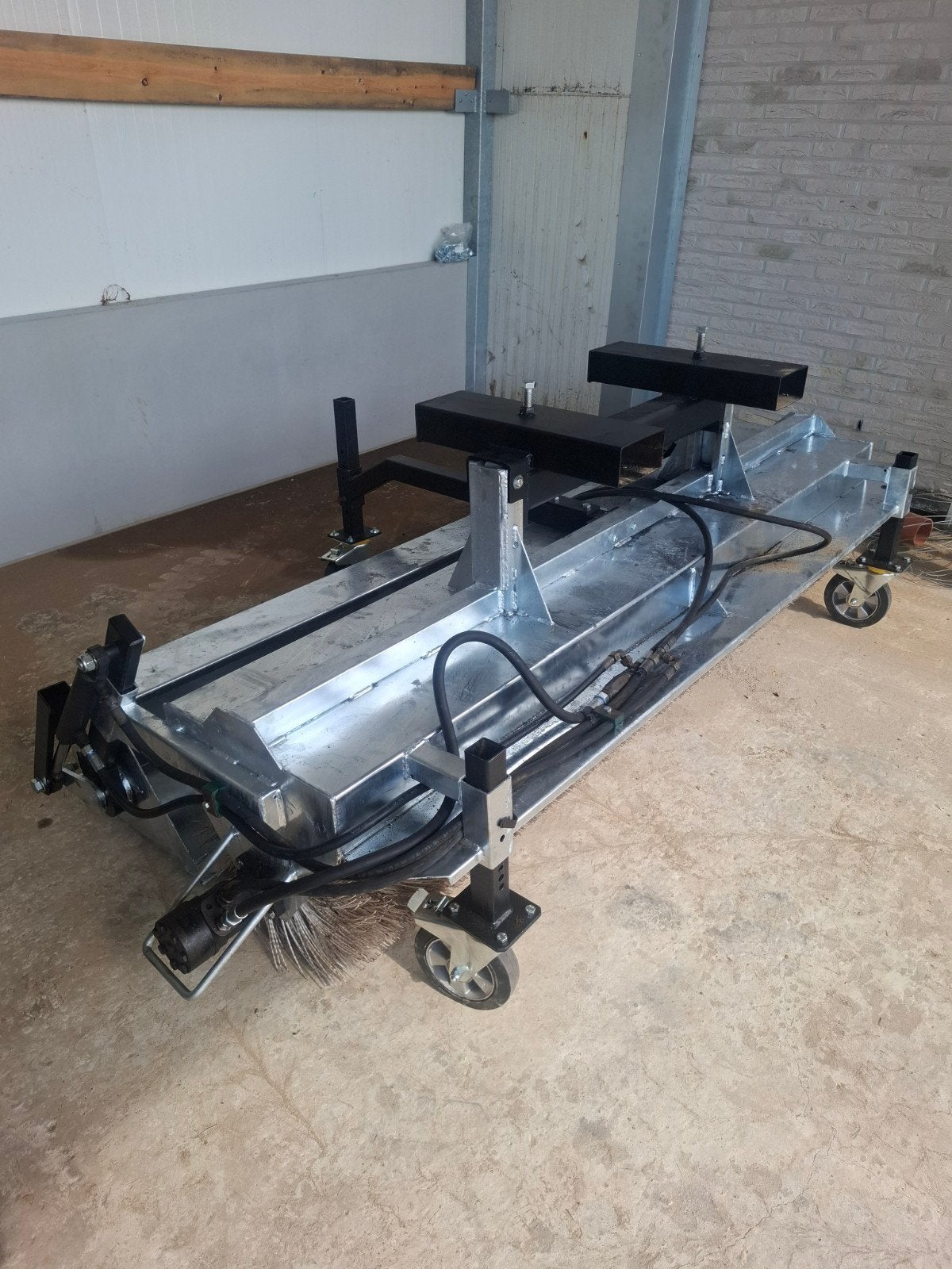 borstelmachine, Enlèvement