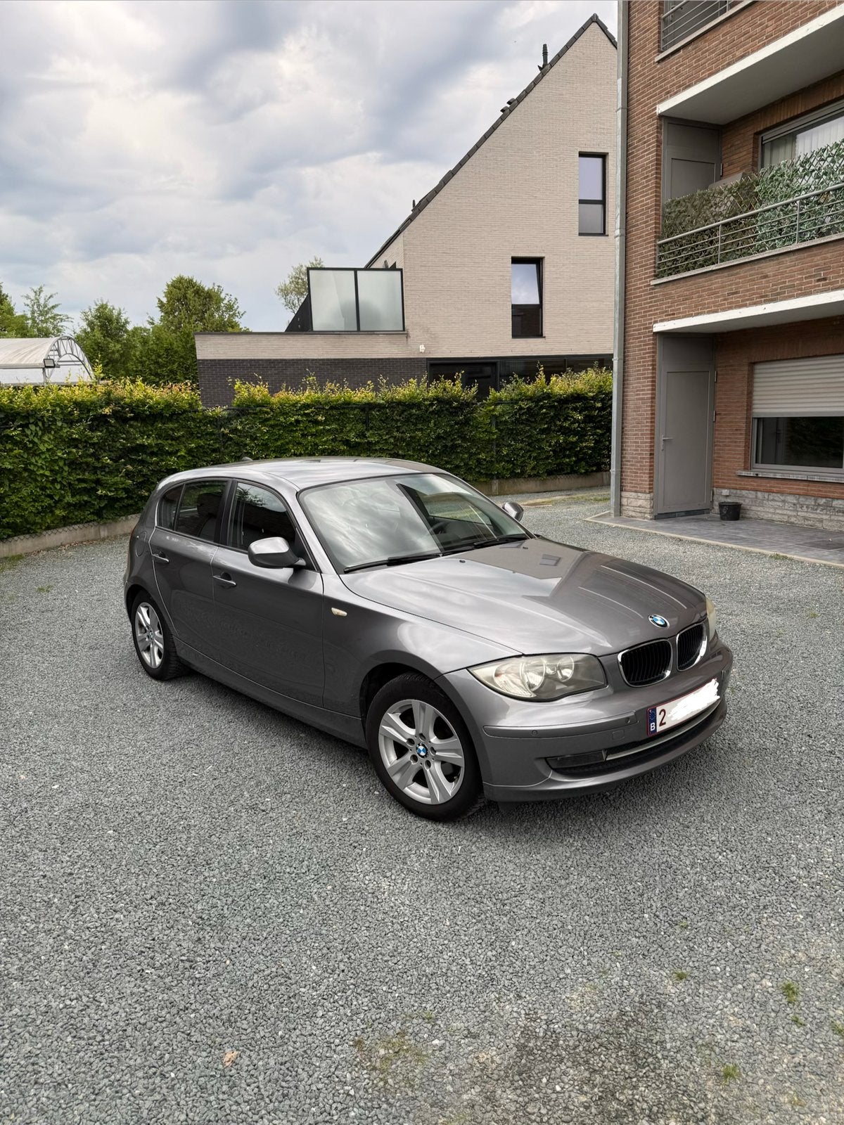 BMW serie 1 automatique 95 000km, Auto's, BMW, Automaat, Euro 5, Particulier, Zetelverwarming