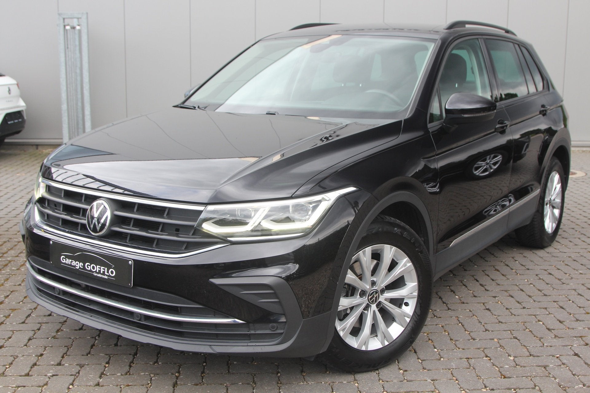 Volkswagen Tiguan 1.5 TSI DSG - 95.000KM - 2021, Carnet d'entretien, Noir, 5 portes, 5 places