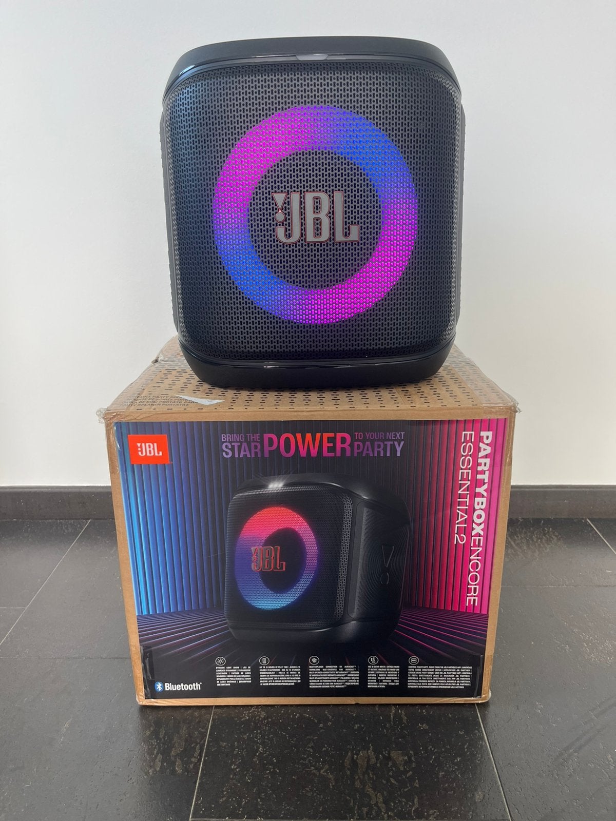 Jbl Partybox Encore Essential 2, JBL, 60 à 120 watts, Comme neuf, Connexion USB