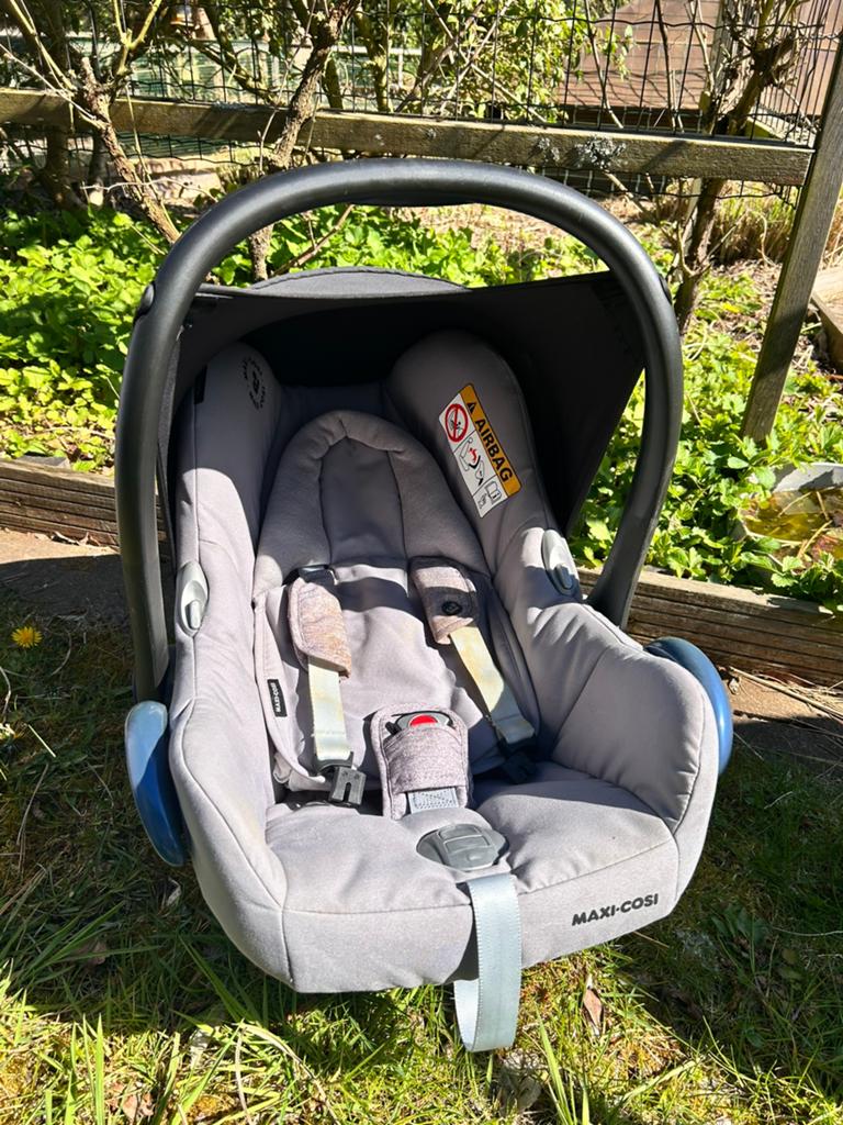 Autostoel en maxi cosi + family fix, Kinderen en Baby's, Ophalen, Zo goed als nieuw