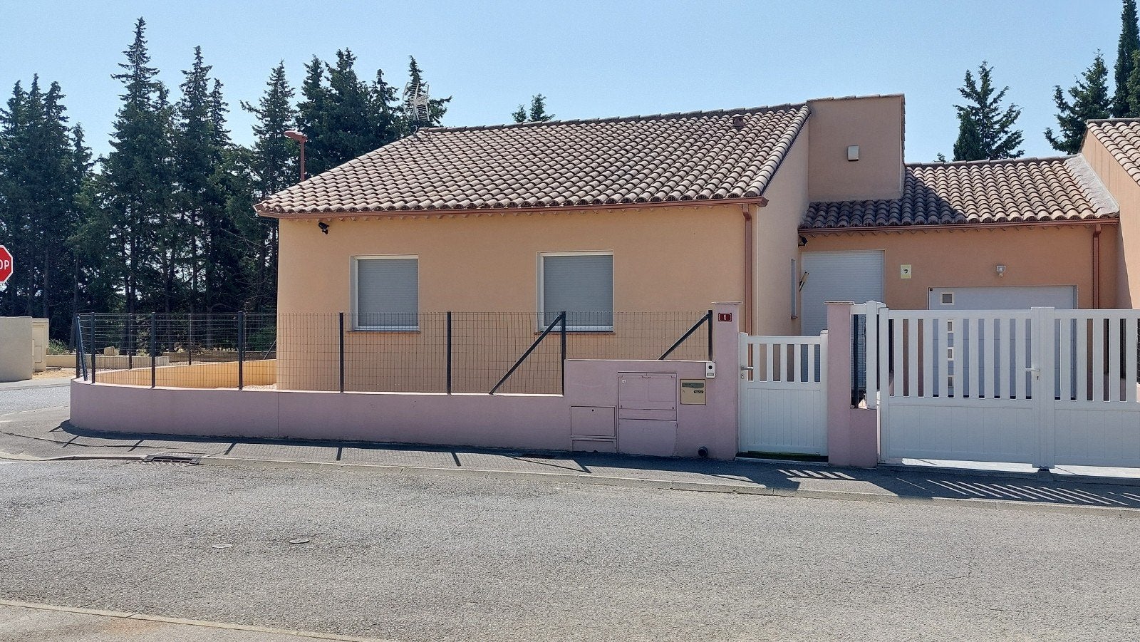 Maison de plain-pied récente (2013) dans le Minervois, Village, Maison d'habitation, 34210 Siran, 3 pièces