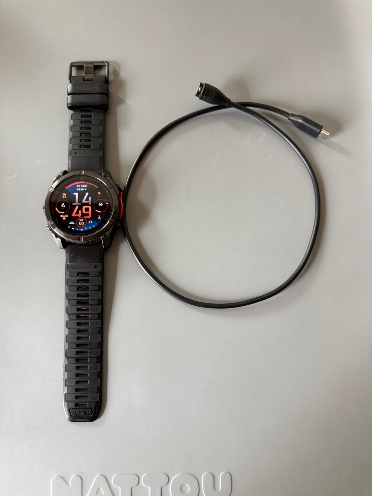 Garmin Fenix 8 51mm amoled glass slategray steel/black, Bijoux, Sacs & Beauté, Montres de sport, Comme neuf, Noir, Distance, Bandage calorique