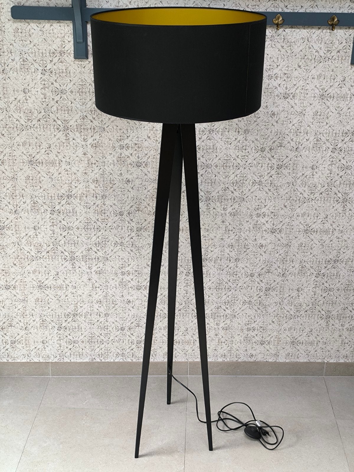 Tripod vloerlamp met metalen frame (Goede staat!), Ophalen, Gebruikt, Metaal, 150 tot 200 cm