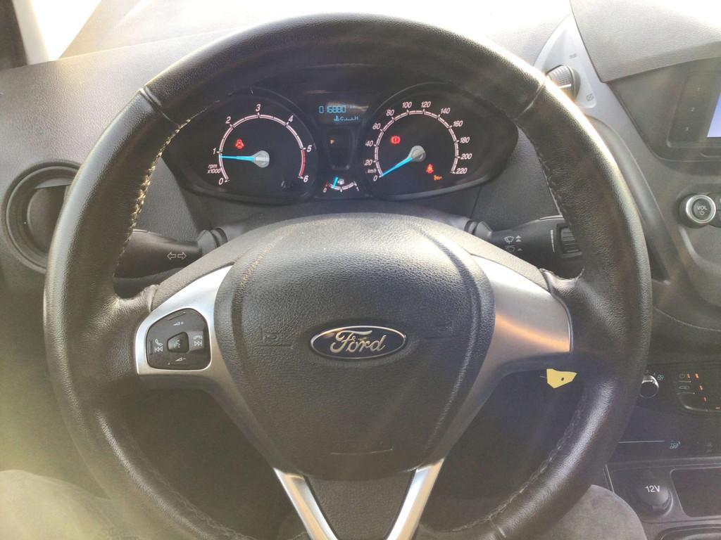 Ford Transit Courier 15dci 75pk 9/2023 13000km 14950e alles, Auto's, Stof, 4 cilinders, Wit, Bedrijf