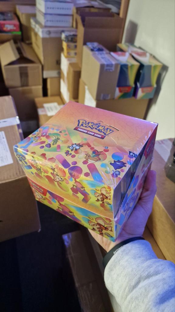 Pokémon 151 mini tin display (sealed, 2 beschikbaar), Ophalen of Verzenden, Nieuw, Boosterbox, Foil