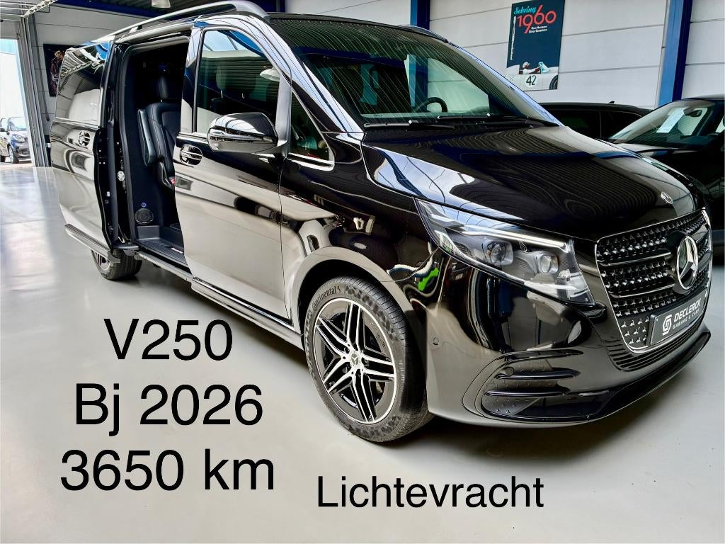 mercedes V250 AMG Pack Leder Lichte vracht 3650 km, Auto's, Monovolume, 4 cilinders, 2500 kg, Zwart