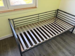 IKEA FYRESDAL dagbed/bank - metaal, Huis en Inrichting, Ophalen, Gebruikt, 90 cm, Eenpersoons