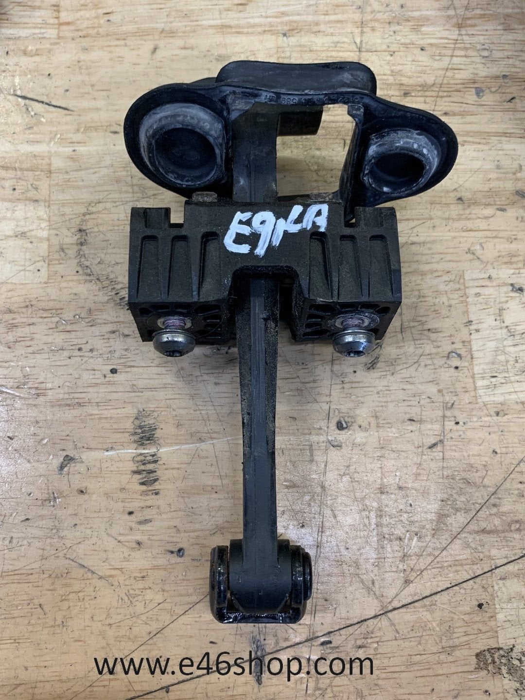Deurvanger BMW E90 E91 linker achter deur, -, Utilisé, Porte, -