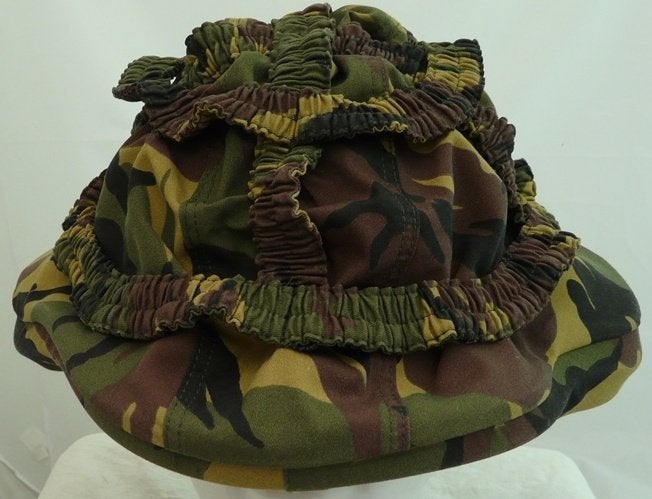 Helm Overtrek, M95, Woodland Camo, maat: L, KL, 2000s.(Nr.1), Ophalen of Verzenden, Landmacht, Helm of Baret