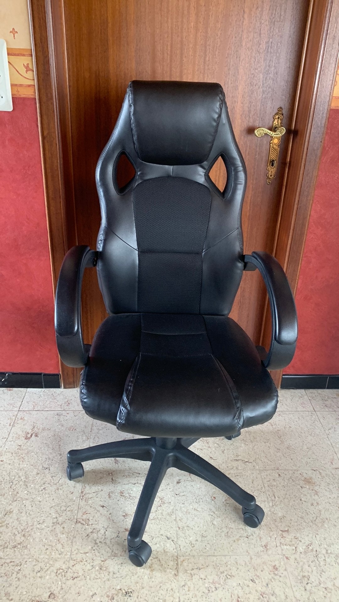 Bureau / game stoel, Enlèvement