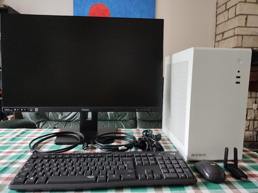 Computer met scherm en toetsenbord/muis, 256 GB, Avec carte vidéo, Reconditionné, Enlèvement
