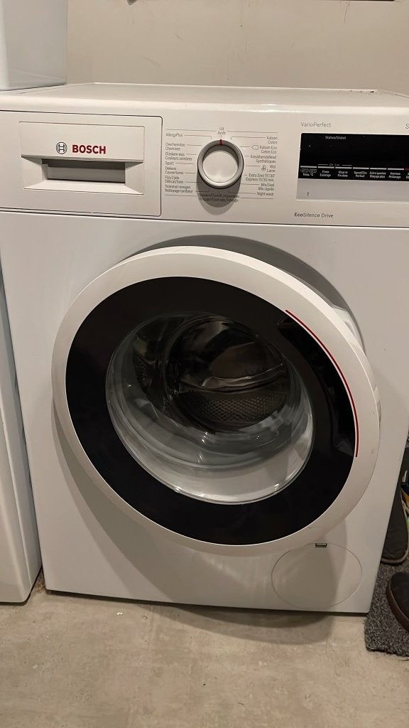 Wasmachine Bosch, Elektronische apparatuur, Ophalen, Gebruikt, Voorlader, 85 tot 90 cm
