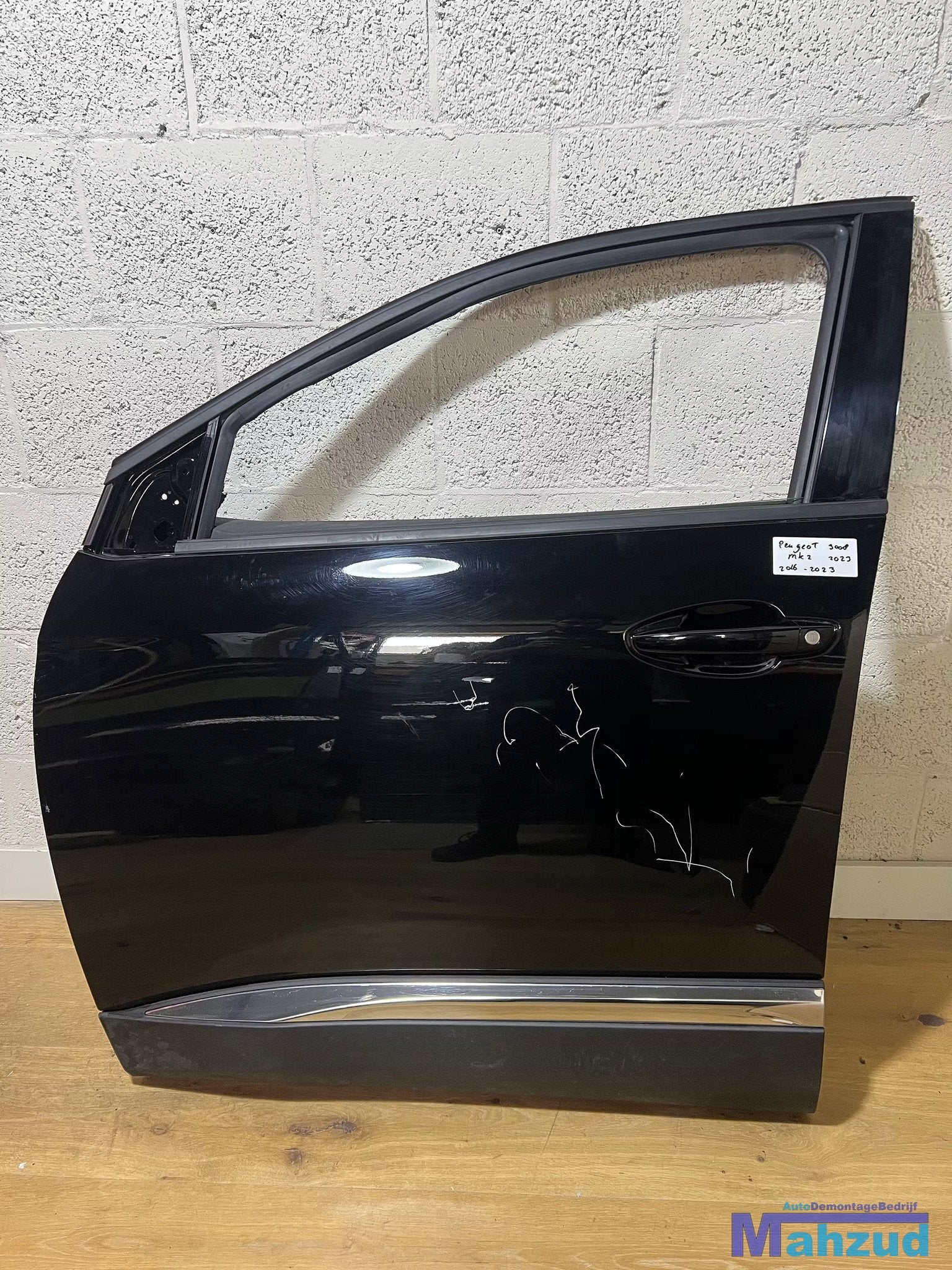 PEUGEOT 3008 2 zwart links voor deur 2016-2023, Taurusavenue 1
2132 LS  Hoofddorp, NL, Contact.group@renault.com, Stellantis N.V.