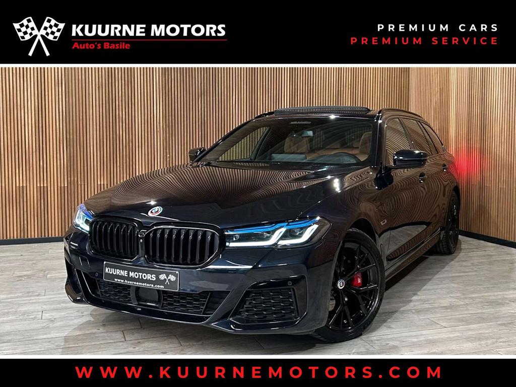 BMW 530e Touring xDrive M Pack Alu19"/Acc/Pano/Leder/Cam360/, Auto's, Automaat, Euro 6, Zwart, Leder