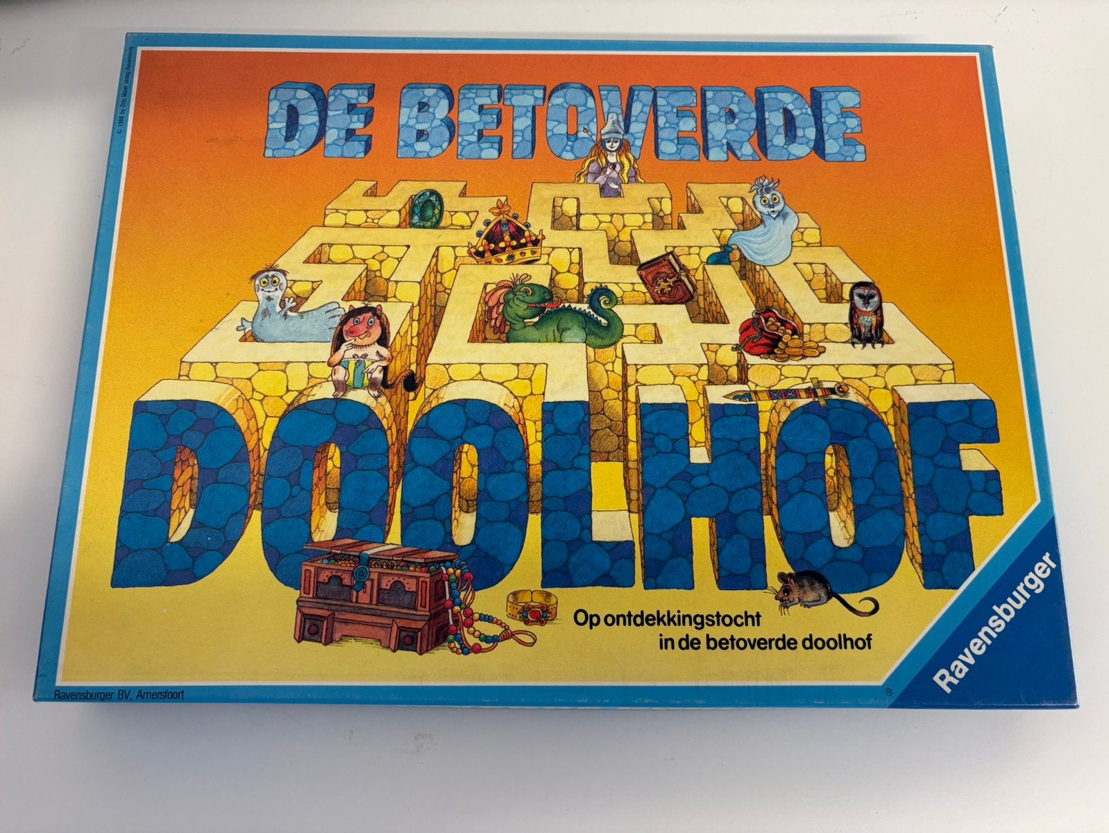 De betoverende doolhof, Ophalen, Zo goed als nieuw
