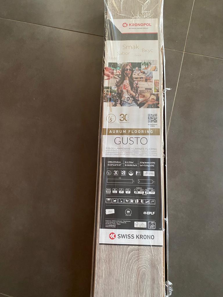 Parquet stratifié 8mm chêne gris clair, 50 à 150 cm, Parquet, Comme neuf, Synthétique