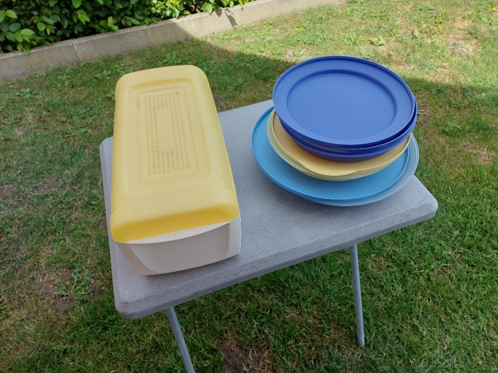 Tupperware potjes enz, Ophalen, Gebruikt
