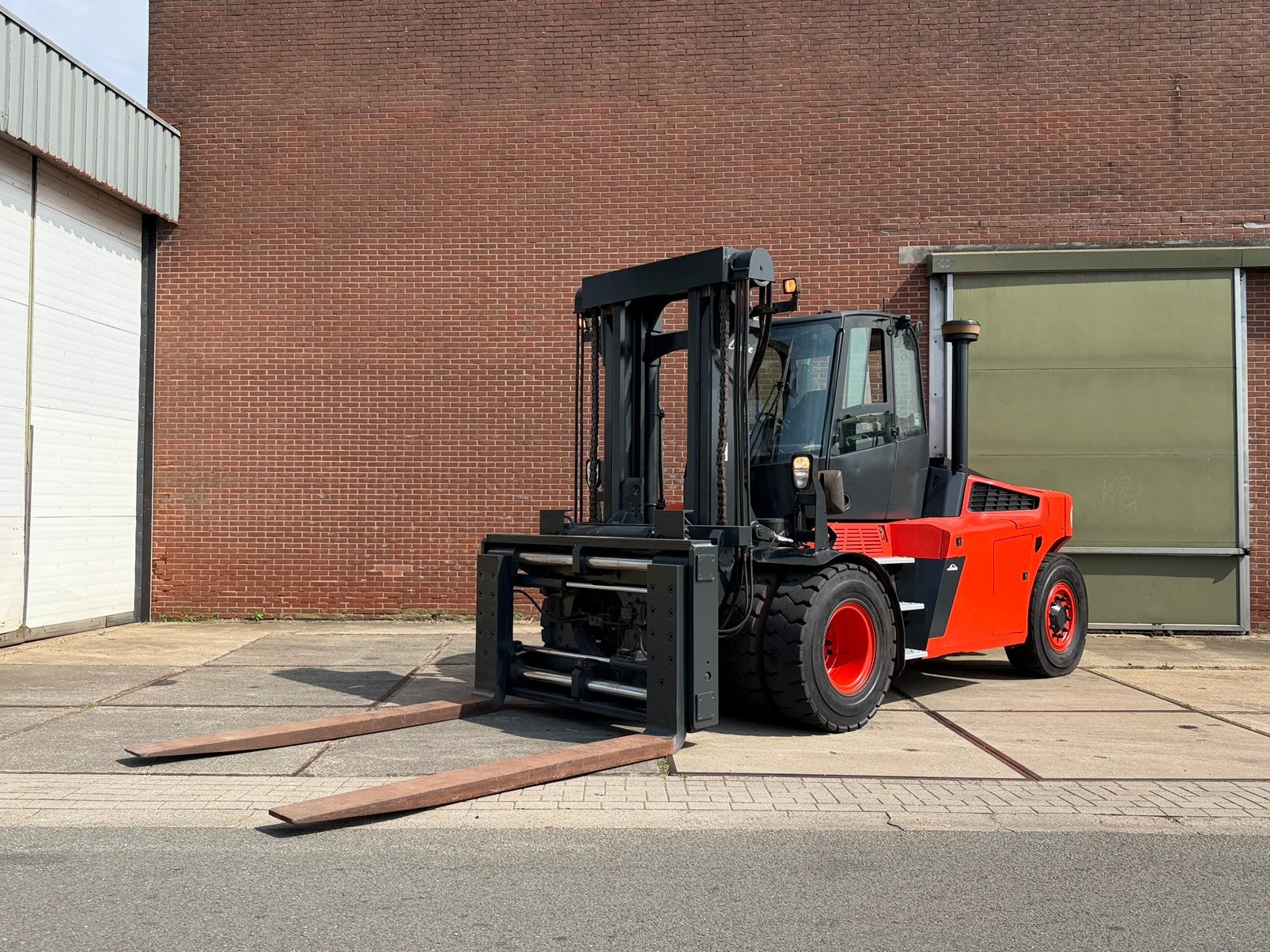 Linde H120/02, chariot élévateur diesel, SEULEMENT 554 heure, Articles professionnels, Machines & Construction | Chariots élévateurs & Transport interne