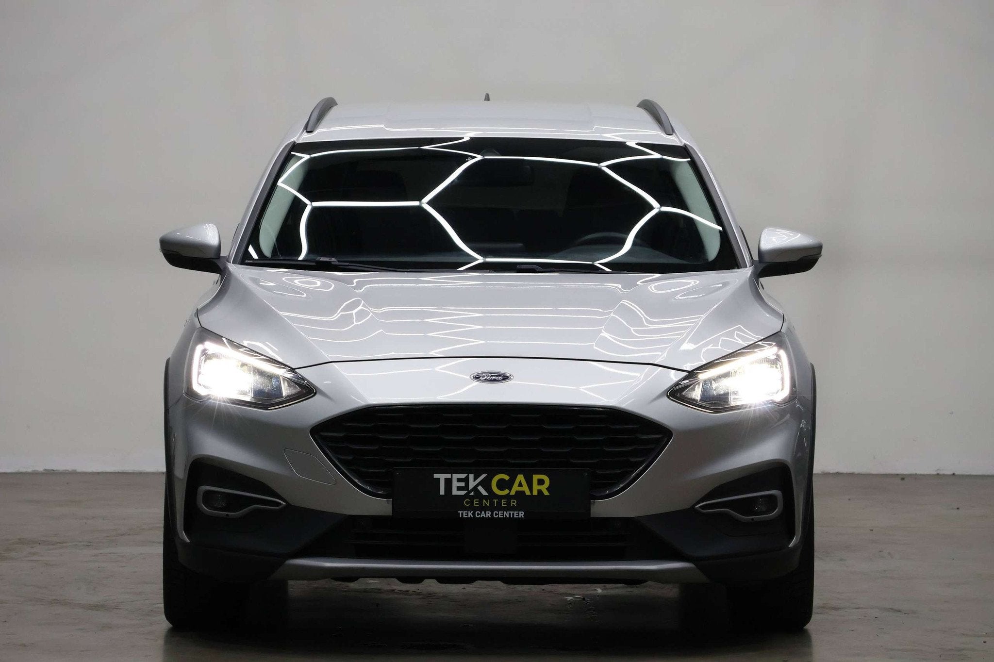 Ford Focus Active 1.5 EcoBlue Keyless/Camera/Trekhaak, Auto's, Ford, Stof, 4 cilinders, https://public.car-pass.be/vhr/f109fac7-df64-4862-9da9-c9a9fb80f7d3