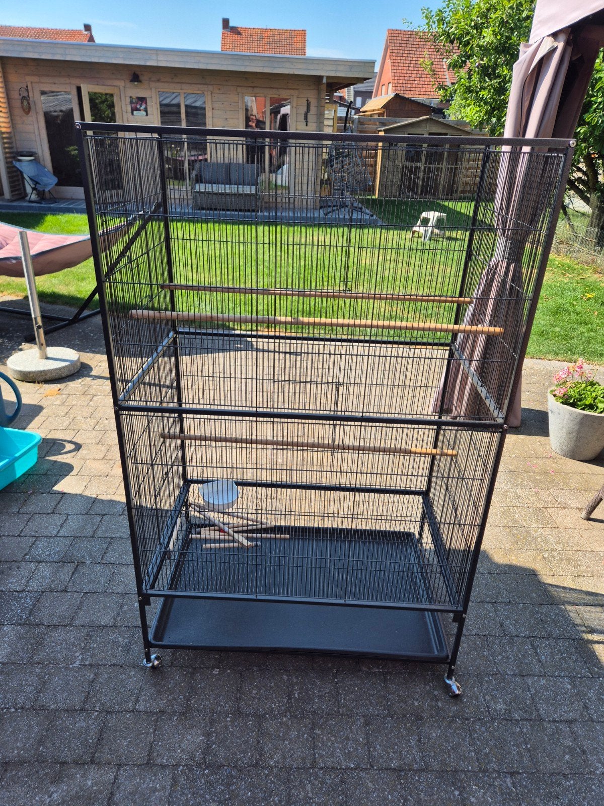zeer mooie vogelkooi voor binnen, ongeveer 1/2 jaar oud nieu, Ophalen