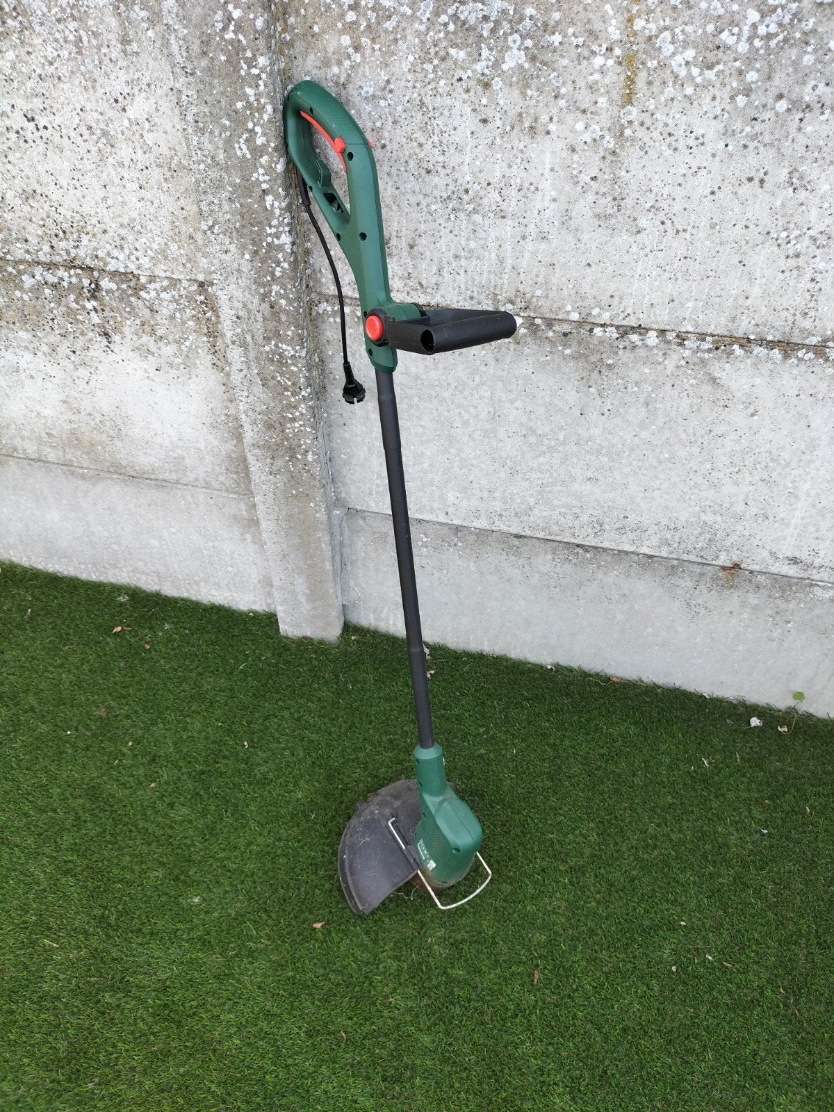 Bosch kantenmaaier, Jardin & Terrasse, Coupe-bordures, Enlèvement, Utilisé, Électrique, Bosch